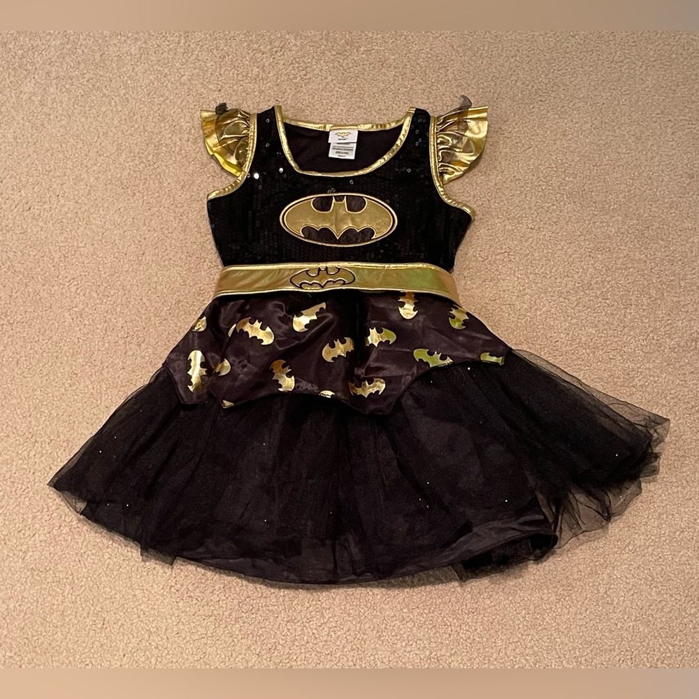 Batgirl Costume - Halloween Costume - Dress Up - Size: Girl’s Medium